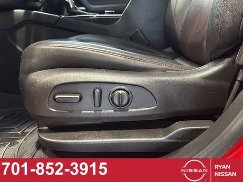 Used 2019 Chevrolet Blazer RS image 36