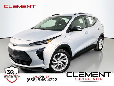 Used 2023 Chevrolet Bolt EUV LT w/ Driver Confidence Package FWD image 1