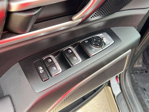 Used 2025 Kia Telluride S AWD/4WD image 13