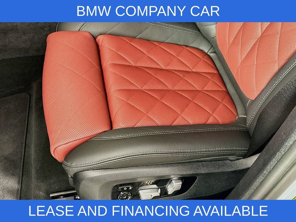Used 2027 BMW X6 M60i AWD/4WD image 24