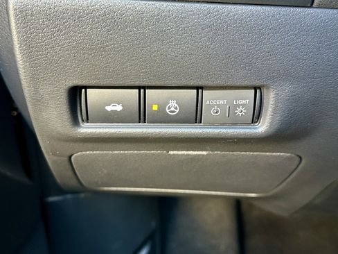 New 2026 Nissan Sentra SR image 26