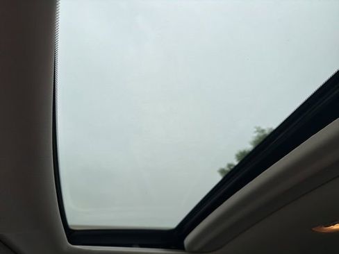 Used 2016 Honda CR-V EX image 17