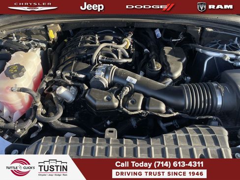 Used 2023 Jeep Grand Cherokee L Limited AWD/4WD image 28