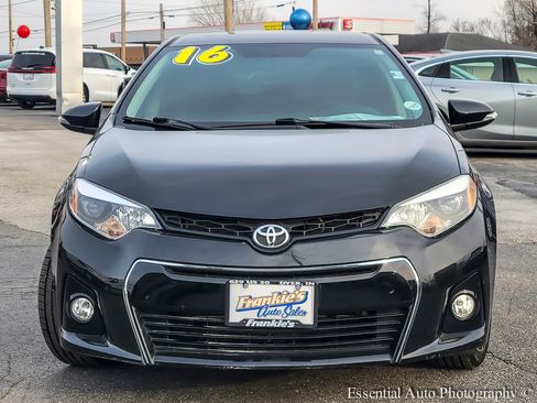 Used 2016 Toyota Corolla S image 3