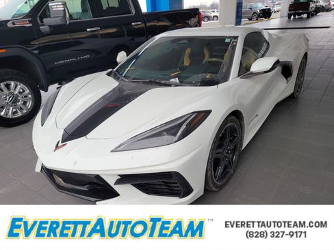 Used 2024 Chevrolet Corvette 2LT image 1