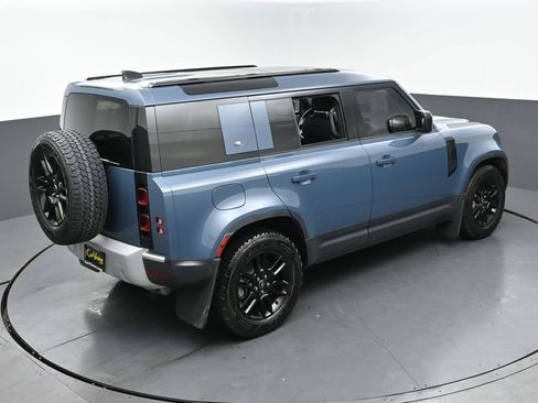 Used 2024 Land Rover Defender 110 S AWD/4WD image 38