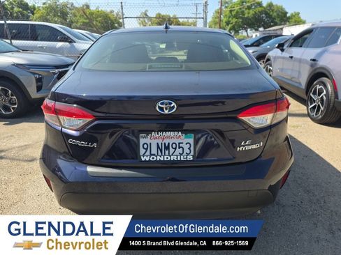 Used 2024 Toyota Corolla LE FWD image 5