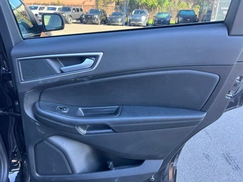 Used 2024 Ford Edge SEL w/ Convenience Package AWD/4WD image 13