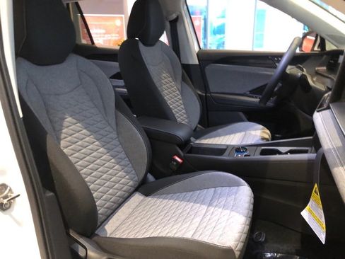 New 2025 Volkswagen Tiguan S image 27