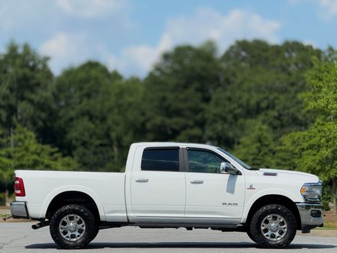 Used 2021 RAM 2500 Laramie image 11