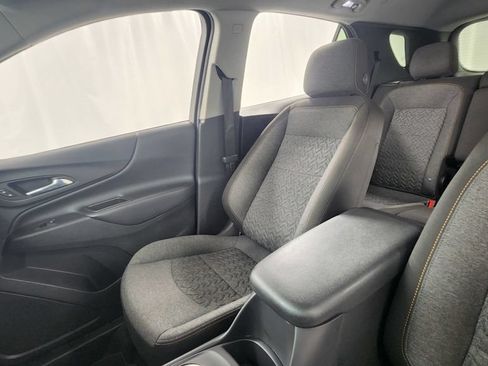 Used 2023 Chevrolet Equinox LT AWD/4WD image 13