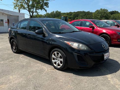 Used 2011 MAZDA MAZDA3 i Sport image 4