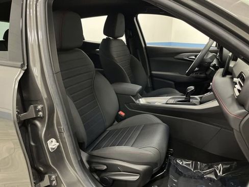 Used 2024 Dodge Hornet GT image 27