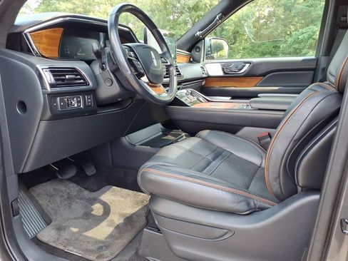 Used 2022 Lincoln Navigator Black Label AWD/4WD image 14