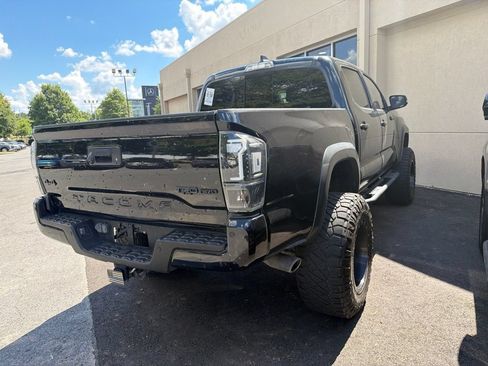Used 2020 Toyota Tacoma TRD Pro AWD/4WD image 7