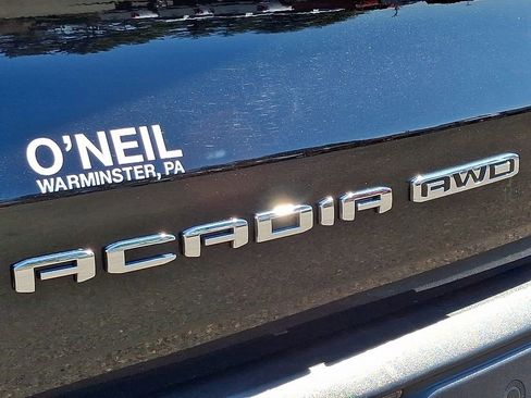Certified 2025 GMC Acadia Elevation AWD/4WD image 33