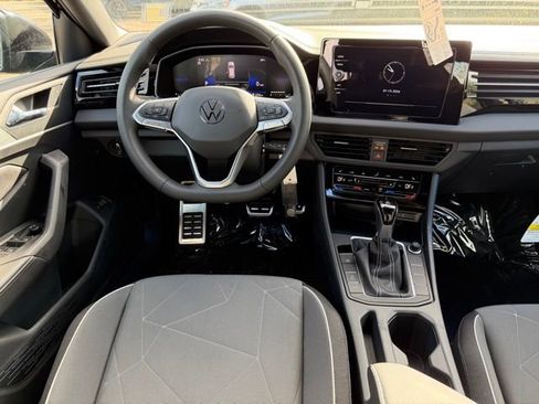 New 2026 Volkswagen Jetta Sport FWD image 9