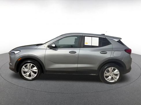 Used 2025 Buick Encore GX Preferred image 9