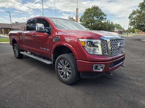 Used 2016 Nissan Titan Platinum Reserve AWD/4WD image 10