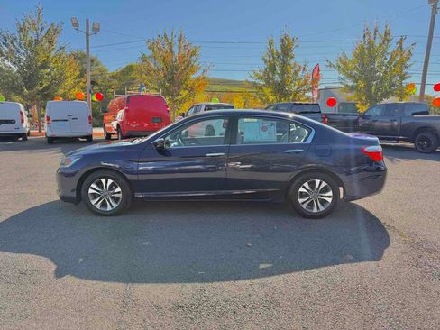 Used 2013 Honda Accord LX image 4