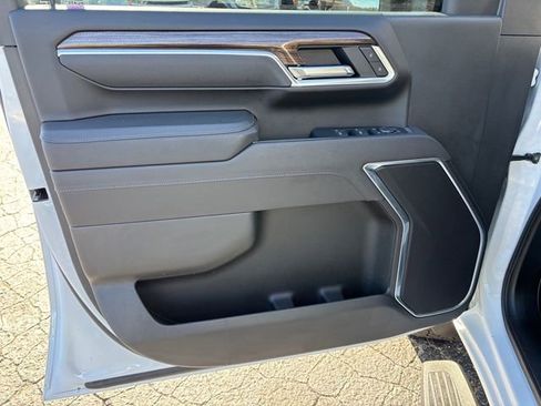 Used 2025 Chevrolet Silverado 2500 LT w/ All Star Edition image 9