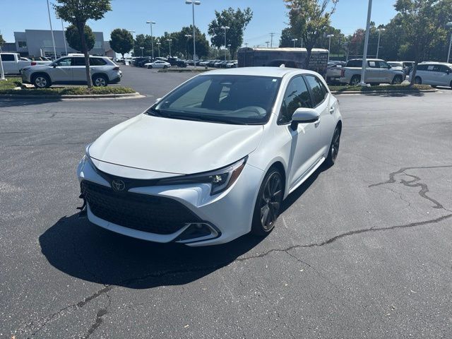 Used 2024 Toyota Corolla XSE FWD image 4