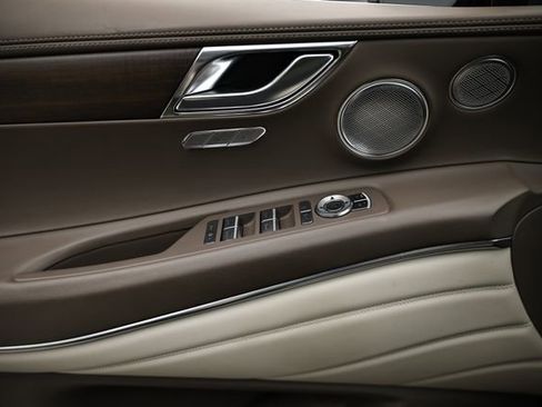 Used 2023 Genesis GV80 2.5T w/ Prestige Package image 15