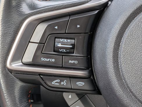 Used 2020 Subaru Crosstrek 2.0i Limited w/ Moonroof Package w/Navigation image 25