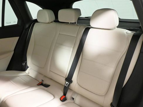 Certified 2026 Mercedes-Benz GLC 300 4MATIC image 4