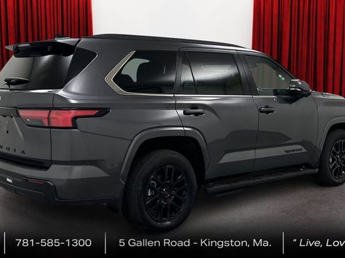 Certified 2024 Toyota Sequoia SR5 w/ SR5 Premium Package AWD/4WD image 5
