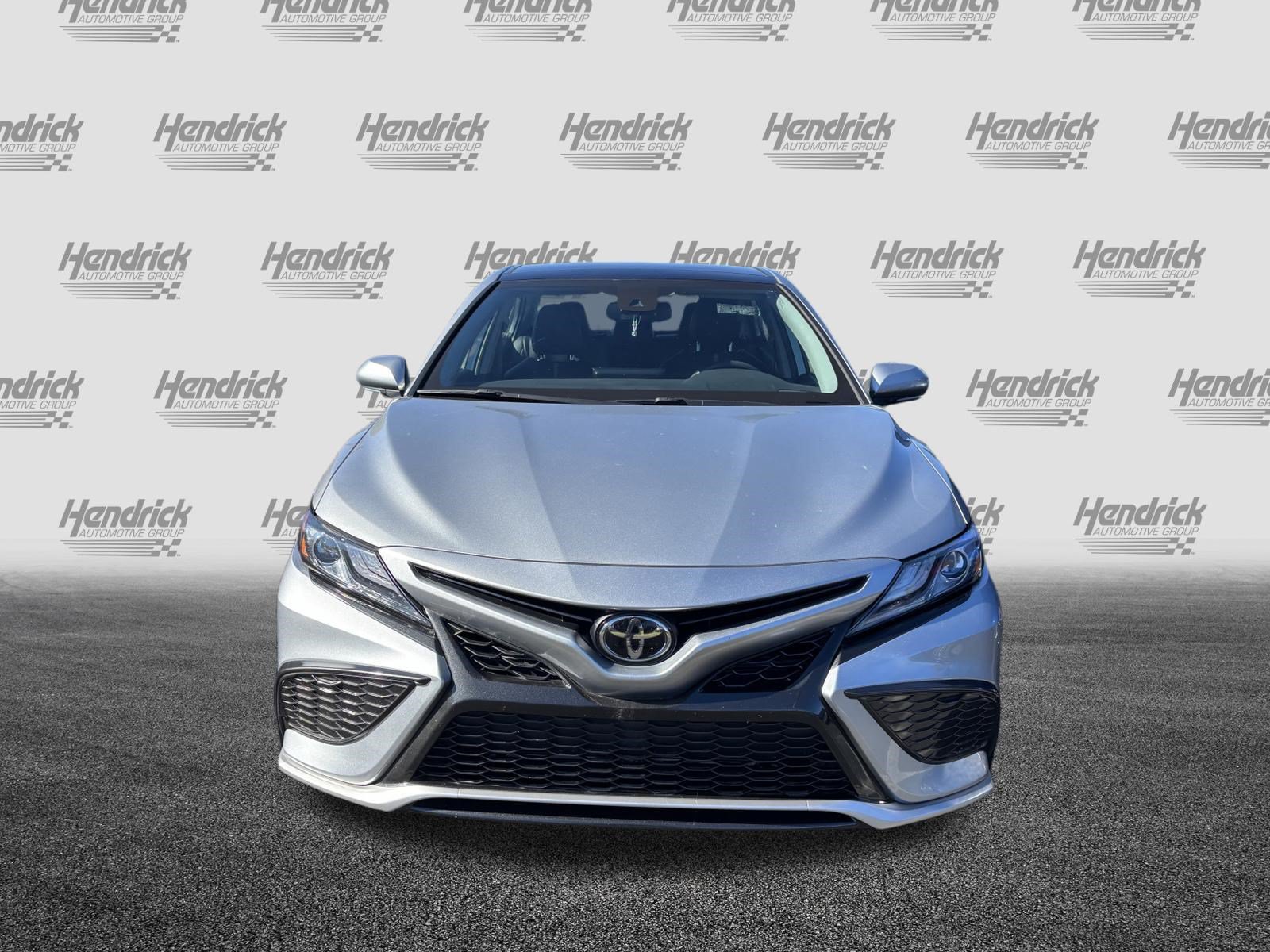 Used 2021 Toyota Camry XSE FWD image 3