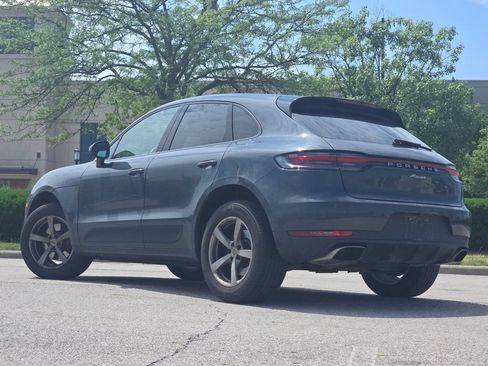 Used 2020 Porsche Macan AWD/4WD image 11