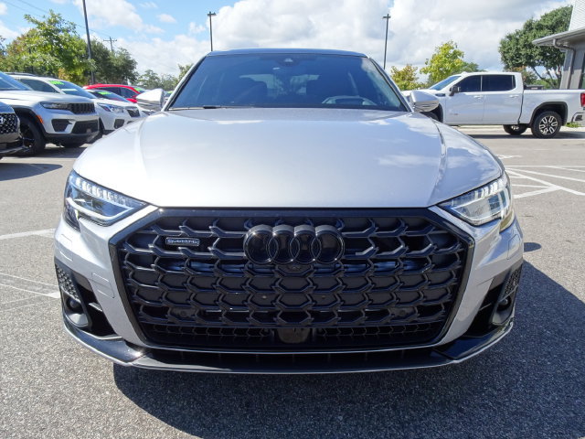 Used 2025 Audi A8 L 3.0T AWD/4WD image 9