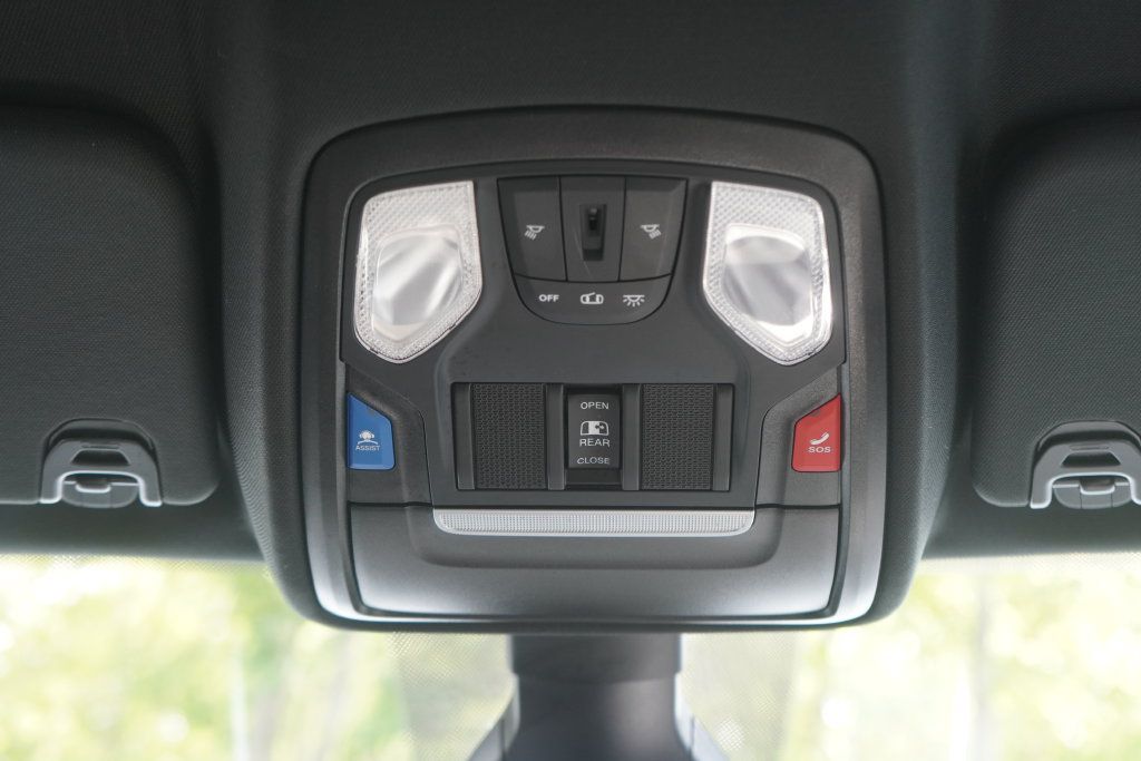 Used 2023 RAM 1500 Big Horn AWD/4WD image 28