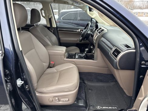 Used 2021 Lexus GX 460 Premium AWD/4WD image 13