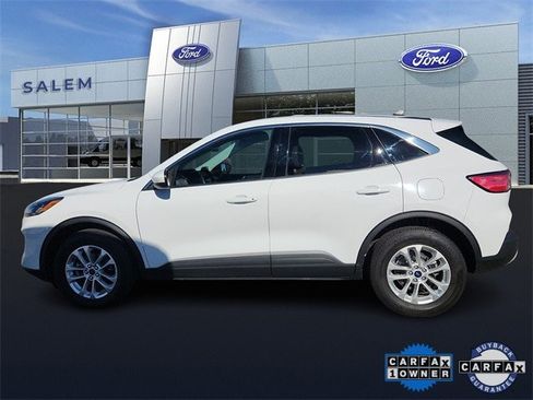 Certified 2021 Ford Escape SE image 5