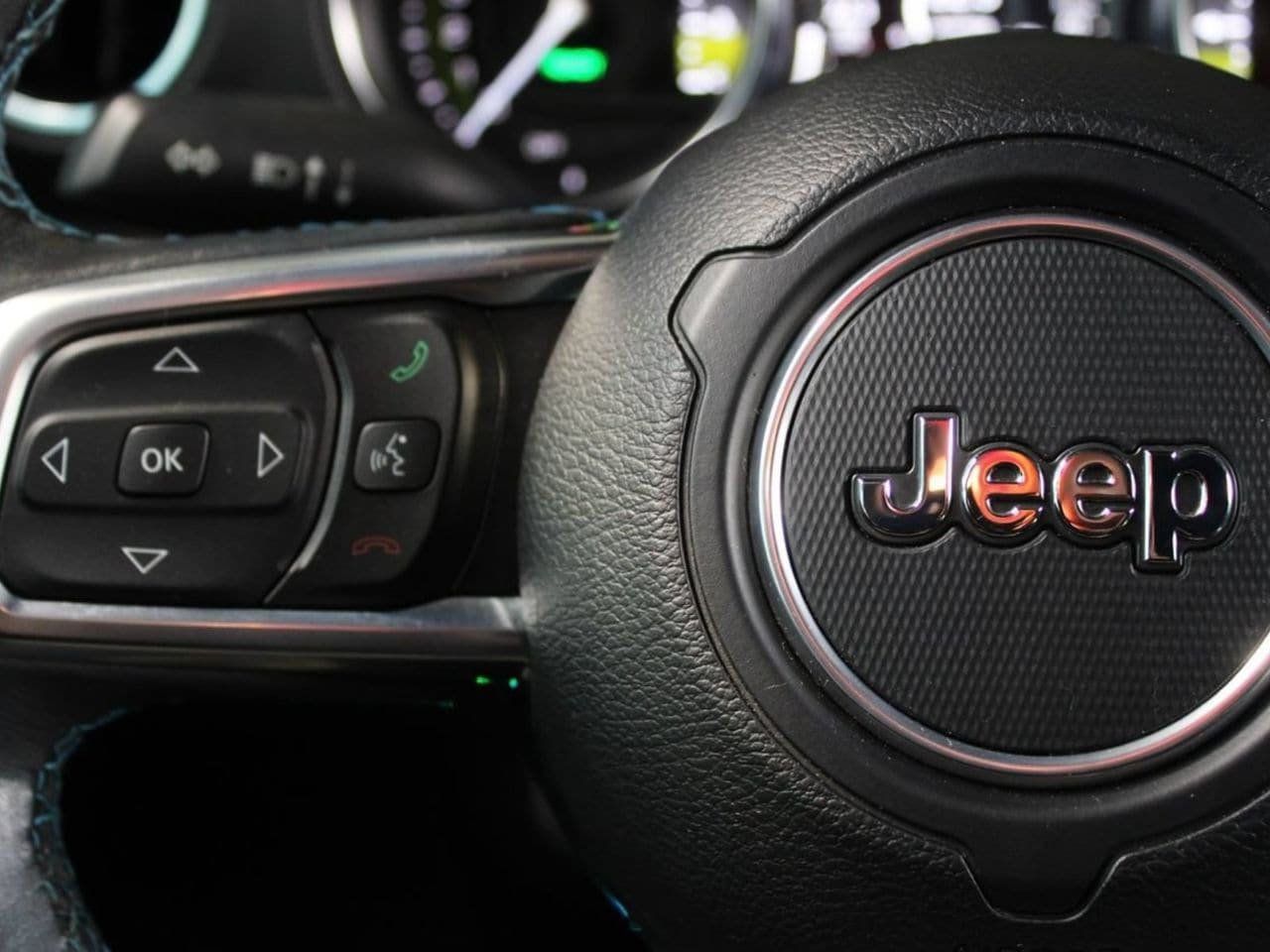 Used 2021 Jeep Wrangler Unlimited Rubicon 4xe w/ Cold Weather Group AWD/4WD image 29