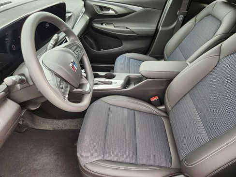 New 2026 Buick Envista Sport Touring FWD image 8