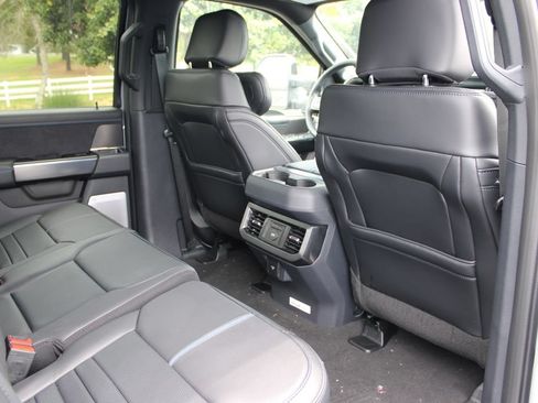 New 2026 Ford F250 Platinum AWD/4WD image 12