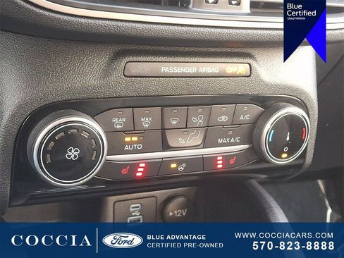 Certified 2022 Ford Escape SE w/ Cold Weather Package image 16