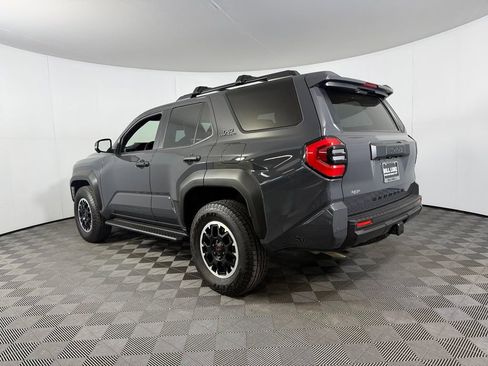 Used 2025 Toyota 4Runner TRD Off-Road Premium w/ Tow Technology Package AWD/4WD image 8
