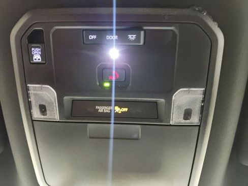 Used 2025 Toyota Tundra SR5 image 77