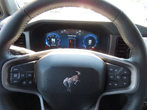 New 2026 Ford Bronco Big Bend AWD/4WD image 9
