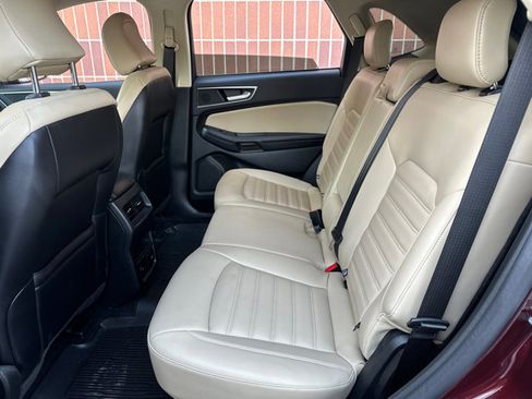 Used 2024 Ford Edge SEL w/ Convenience Package image 30