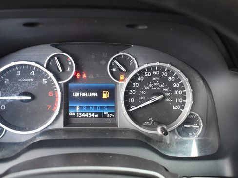 Used 2016 Toyota Tundra SR5 image 31