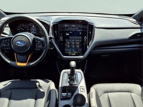 Used 2025 Subaru Crosstrek 2.5i Wilderness w/ Crosstrek Mirror Package AWD/4WD image 12