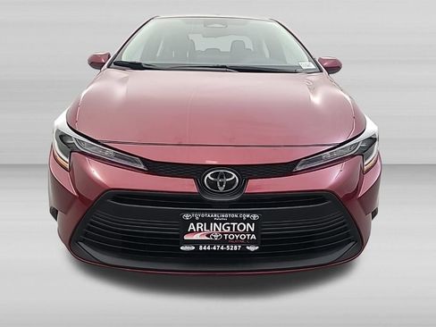 Used 2025 Toyota Corolla LE FWD image 10