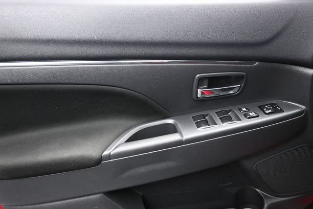 Used 2024 Mitsubishi Outlander Sport ES AWD/4WD image 7