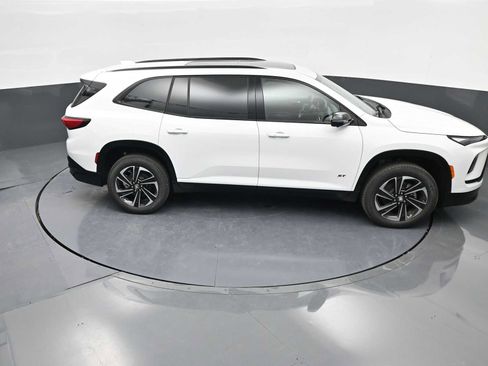 New 2026 Buick Enclave Sport Touring w/ Power Package image 32