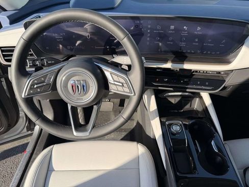 New 2026 Buick Envision Avenir AWD/4WD image 9